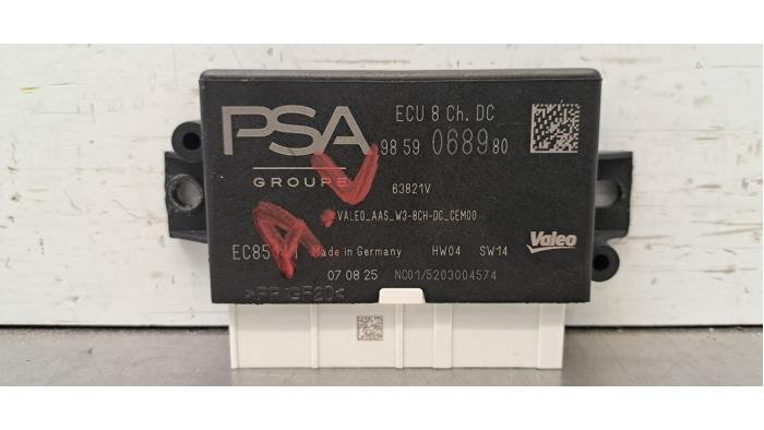 Begagnade PDC-modul Peugeot 308 SW (F4/FC/FN/FR) 1.2 12V Hybrid 145 Pris € 108,90 Inklusive moms erbjuds av Autohandel Didier