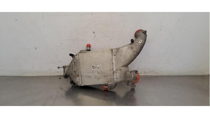 Usados Intercooler BMW X5 (F15) M50d 3.0 24V Precio € 296,45 IVA incluido ofrecido por Autohandel Didier