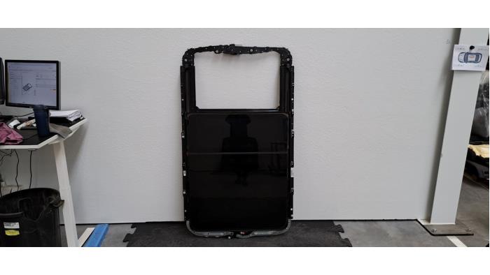 Używane Dach panoramiczny BMW X5 (F15) M50d 3.0 24V Cena € 1.331,00 Z VAT oferowane przez Autohandel Didier