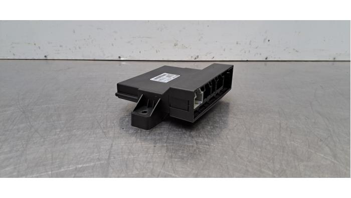 Używane Modul keyless vehicle MG MG5 Electric Long Range 61 kWh Cena € 60,50 Z VAT oferowane przez Autohandel Didier