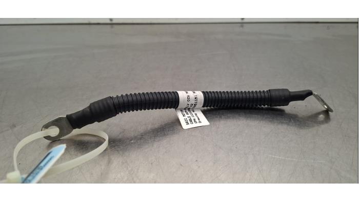 Używane Biegun akumulator MG MG5 Electric Long Range 61 kWh Cena € 24,20 Z VAT oferowane przez Autohandel Didier