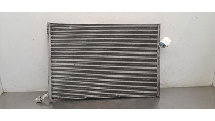 Używane Chlodnica Mercedes C Estate (S205) C-180d 1.6 Turbo 16V Cena € 163,35 Z VAT oferowane przez Autohandel Didier