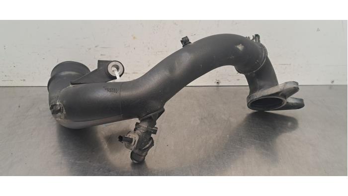Gebrauchte Intercooler Rohr Renault Master III (FV) 2.3 dCi 110 16V FWD Preis € 133,10 Mit Mehrwertsteuer angeboten von Autohandel Didier