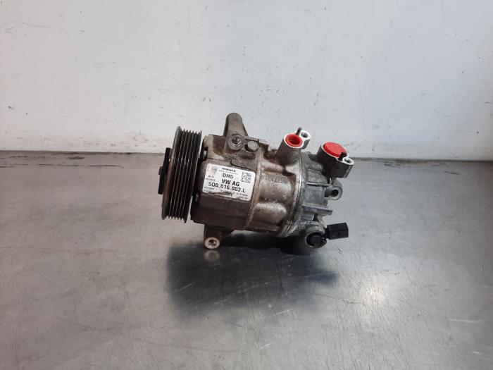 Usagé Pompe clim Skoda Fabia III (NJ3) 1.0 12V Prix € 102,85 Prix TTC proposé par Autohandel Didier