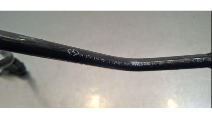 Usagé Conduit (divers) Mercedes EQA (N243) 250 67 kWh Prix € 36,30 Prix TTC proposé par Autohandel Didier