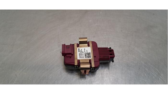 Begagnade Regnsensor Mercedes GLC Coupe (C253) Pris € 30,25 Inklusive moms erbjuds av Autohandel Didier