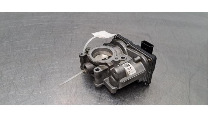 Usagé Boitier papillon Nissan Qashqai (J11) 1.2 DIG-T 16V Prix € 48,40 Prix TTC proposé par Autohandel Didier