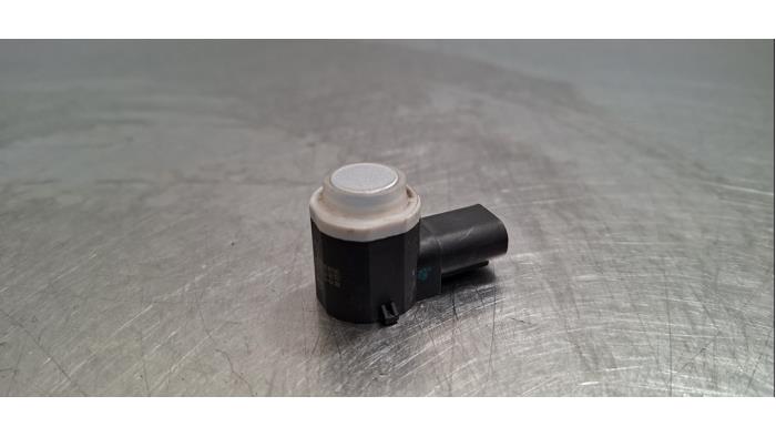 Używane Czujnik parkowania MG HS/EHS I (AS23) 1.5 EHS T-GDI Hybrid Cena € 24,20 Z VAT oferowane przez Autohandel Didier
