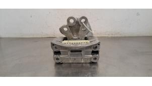 Engine mount from a Ford Transit Custom 2.0 EcoBlue 136 2025