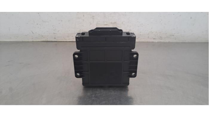Used Automatic gearbox computer Porsche Cayenne II (92A) 3.0 D V6 24V Price € 266,20 Inclusive VAT offered by Autohandel Didier