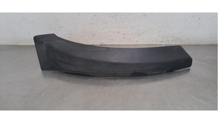 Begagnade Fälg, bakhjul Landrover Range Rover Velar (LY) 2.0 D240 AWD Pris € 36,30 Inklusive moms erbjuds av Autohandel Didier
