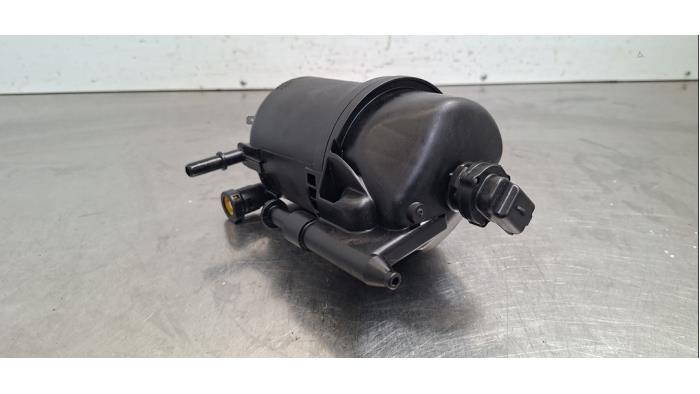 Begagnade Bränslefilter Landrover Range Rover Velar (LY) 2.0 D240 AWD Pris € 30,25 Inklusive moms erbjuds av Autohandel Didier