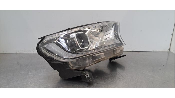 Używane Reflektor prawy Ford Ranger 2.0 EcoBlue 16V 4x4 Cena € 532,40 Z VAT oferowane przez Autohandel Didier
