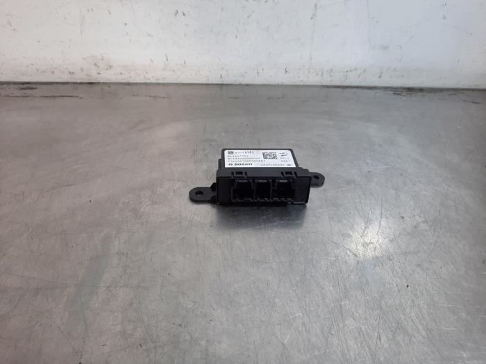 Begagnade PDC-modul Opel Meriva (B) 1.4 Turbo 16V ecoFLEX Pris € 30,25 Inklusive moms erbjuds av Autohandel Didier