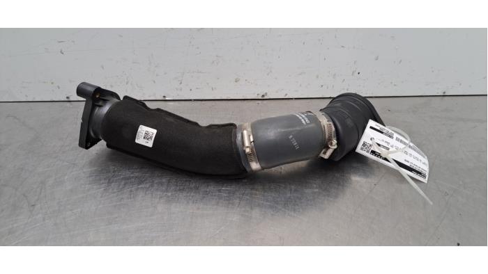 Gebrauchte Intercooler Rohr Skoda Octavia Combi (NXAC) 2.0 TDI GreenTec 16V Preis € 24,20 Mit Mehrwertsteuer angeboten von Autohandel Didier
