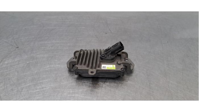 Begagnade Radarsensor Lexus RX (L2) Pris € 199,65 Inklusive moms erbjuds av Autohandel Didier