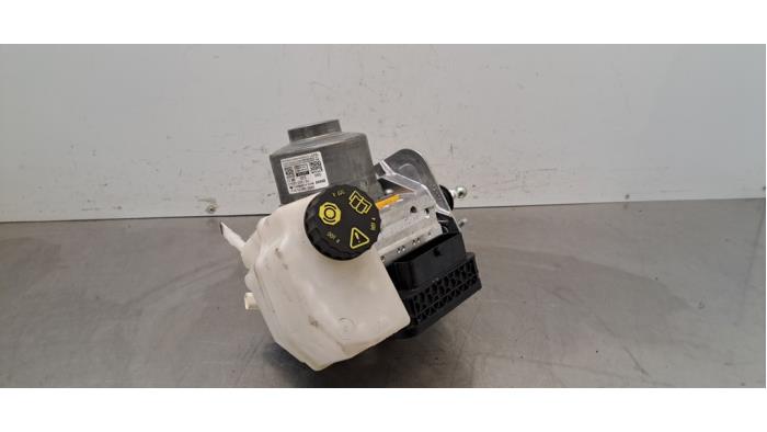 Usagé Servo frein BMW i5 (G60) eDrive40 84 kWh Prix € 937,75 Prix TTC proposé par Autohandel Didier