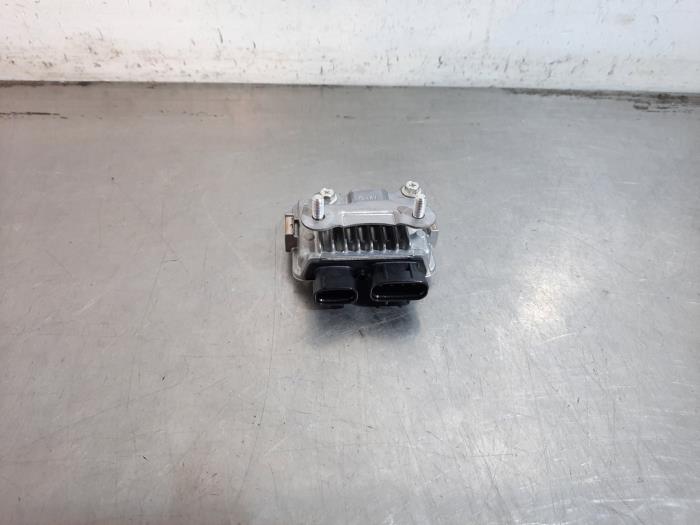 Usagé Module pompe carburant Toyota Corolla Touring Sport (E21/EH1) 2.0 16V Hybrid 200 Prix € 60,50 Prix TTC proposé par Autohandel Didier