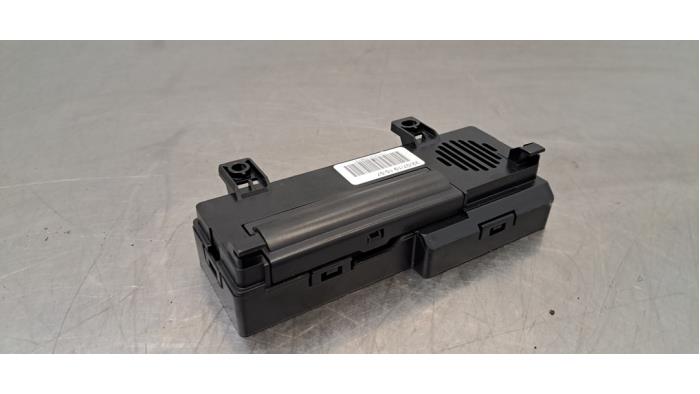Modul Bluetooth Peugeot Partner (EA//EF/EN/EU), 2018 1.5 BlueHDi 100, Dostawczy, Diesel, 1.499cc, 75kW (102pk), FWD, DV5RD; YHY, 2019-07, EFYHY (Używany)