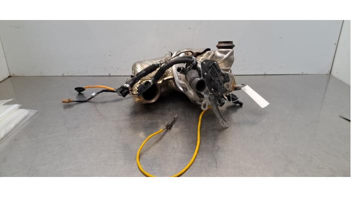 Używane Katalizator Renault Austral 1.2 E-Tech Full Hybrid 200 Cena € 665,50 Z VAT oferowane przez Autohandel Didier