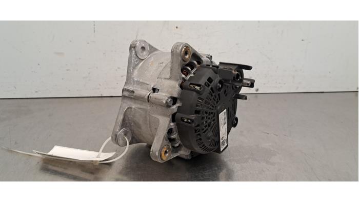 Gebrauchte Dynamo Nissan Interstar 2.0 DCI 150 Preis € 229,90 Mit Mehrwertsteuer angeboten von Autohandel Didier