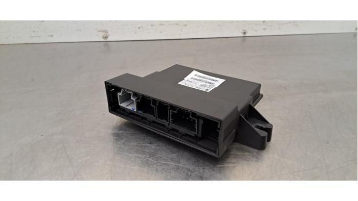 Używane Modul keyless vehicle MG HS/EHS I (AS23) 1.5 EHS T-GDI Hybrid Cena € 60,50 Z VAT oferowane przez Autohandel Didier