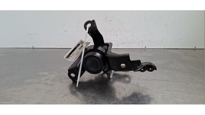 Usagé Support moteur Toyota Yaris IV (P21/PA1/PH1) 1.5 12V Hybrid 115 Prix € 30,25 Prix TTC proposé par Autohandel Didier
