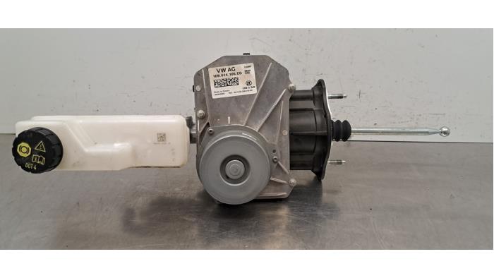 Usagé Servo frein Audi Q4 (F4B) 45 e-tron 82 kWh Prix € 532,40 Prix TTC proposé par Autohandel Didier