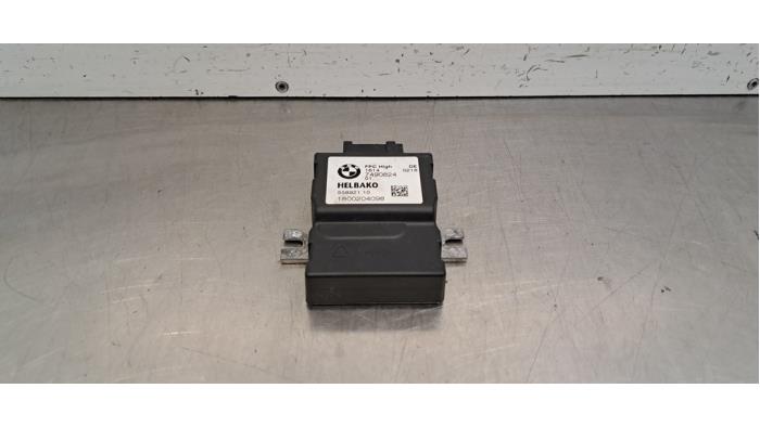 Usagé Module pompe carburant BMW 5 serie (G30) 520d 2.0 TwinPower Turbo 16V Prix € 60,50 Prix TTC proposé par Autohandel Didier