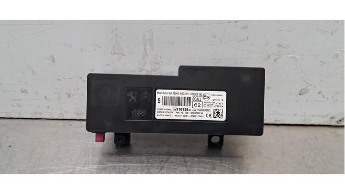 Begagnade Bluetooth-modul Peugeot Expert (V1/VA/VB/VE/VF/VT/VY) 2.0 Blue HDi 120 16V Pris € 30,25 Inklusive moms erbjuds av Autohandel Didier