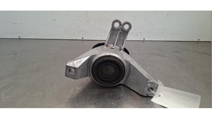 Used Engine mount Hyundai Tucson (NX) 1.6 T-GDI Hybrid 48V Price € 30,25 Inclusive VAT offered by Autohandel Didier
