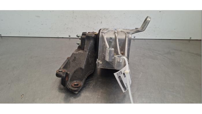 Used Engine mount Hyundai Tucson (NX) 1.6 T-GDI Hybrid 48V Price € 48,40 Inclusive VAT offered by Autohandel Didier