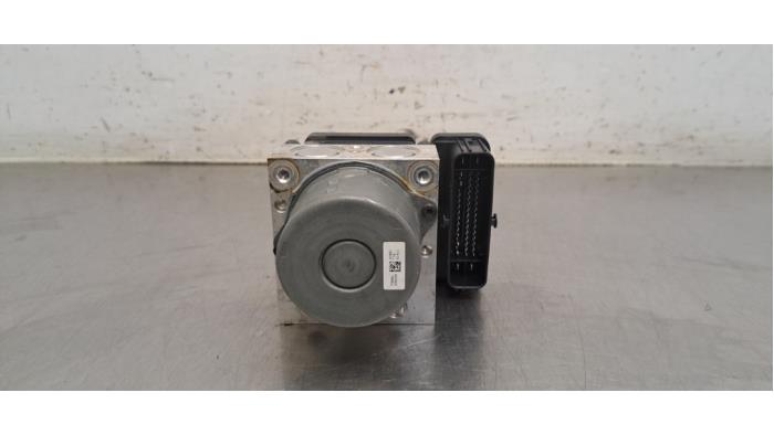 Usagé Bloc ABS Hyundai Tucson (NX) 1.6 T-GDI Hybrid 48V Prix € 199,65 Prix TTC proposé par Autohandel Didier