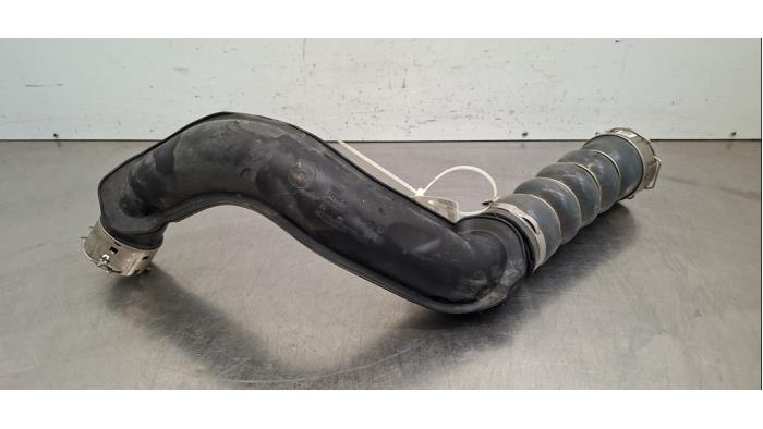 Gebrauchte Intercooler Rohr BMW X1 (U11) xDrive 25e 1.5 TwinPower Turbo 12V Preis € 60,50 Mit Mehrwertsteuer angeboten von Autohandel Didier