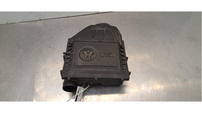 Begagnade Luftfilterhus Volkswagen Polo VI (AW1) 1.0 TSI 12V Pris € 36,30 Inklusive moms erbjuds av Autohandel Didier