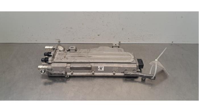 Używane Ladowarka pokladowa BMW 5 serie (G30) 530e Plug-in Hybrid xDrive Cena € 665,50 Z VAT oferowane przez Autohandel Didier