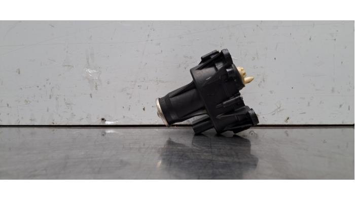 Drosselklappe van een Volvo S80 (AR/AS) 2.0 D4 16V 2016