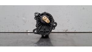 Drosselklappe van een Volvo S80 (AR/AS) 2.0 D4 16V 2016