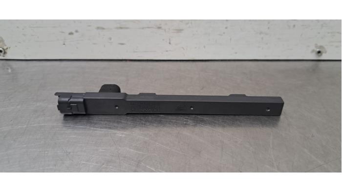 Używane Keyless Entry-Antena Jeep Avenger 54 kWh Cena € 18,15 Z VAT oferowane przez Autohandel Didier