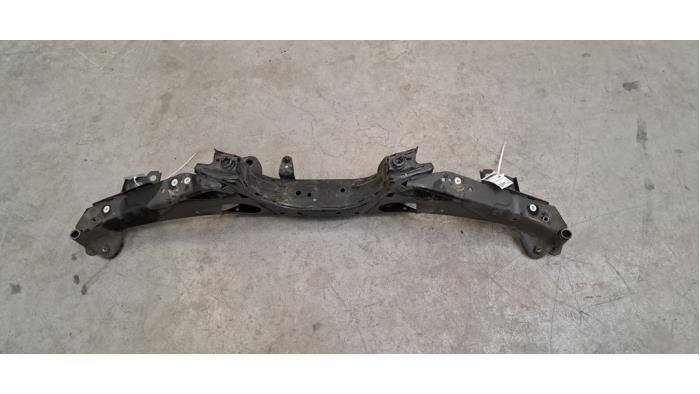 Begagnade Underram BMW 1 serie (F40) 116d 1.5 12V TwinPower Pris € 60,50 Inklusive moms erbjuds av Autohandel Didier