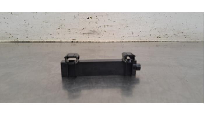 Używane Keyless Entry-Antena Cupra Born 63 kWh Cena € 12,10 Z VAT oferowane przez Autohandel Didier