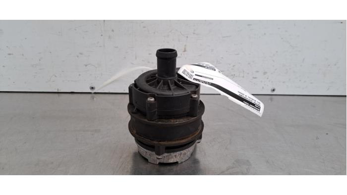 Begagnade Extra vattenpump MG Marvel R AWD Performance Pris € 60,50 Inklusive moms erbjuds av Autohandel Didier