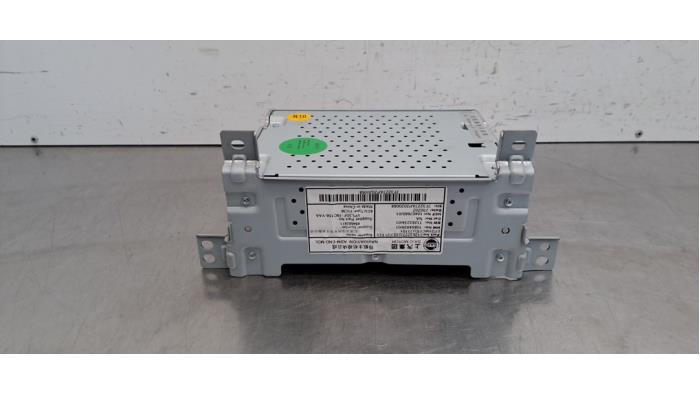 Używane Modul radiowy MG Marvel R AWD Performance Cena € 399,30 Z VAT oferowane przez Autohandel Didier
