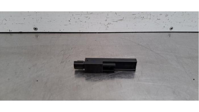 Używane Keyless Entry-Antena MG Marvel R AWD Performance Cena € 24,20 Z VAT oferowane przez Autohandel Didier