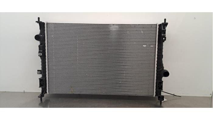 Usagé Radiateur DS Automobiles DS 7 Crossback 1.6 16V E-Tense 225 Prix € 133,10 Prix TTC proposé par Autohandel Didier