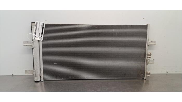 Gebrauchte Klima Kondensor BMW 2 serie Active Tourer (F45) 216i 1.5 TwinPower Turbo 12V Preis € 133,10 Mit Mehrwertsteuer angeboten von Autohandel Didier