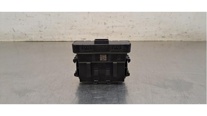 Używane Modul gateway Nissan Interstar 2.3 dCi 150 16V Cena € 199,65 Z VAT oferowane przez Autohandel Didier