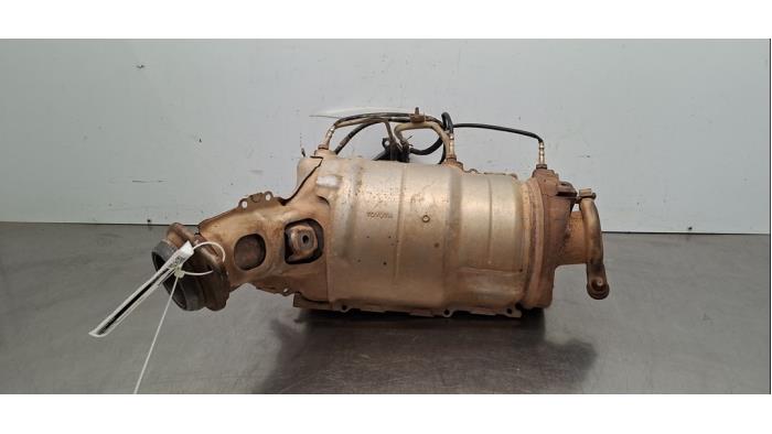 Gebrauchte Rußfilter Toyota Land Cruiser (J15) 2.8 D-4D 16V Preis € 1.119,25 Mit Mehrwertsteuer angeboten von Autohandel Didier