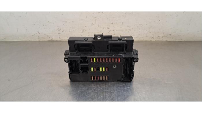 Used Body control computer Peugeot Boxer (U9) 2.2 Blue HDi 140 Price € 266,20 Inclusive VAT offered by Autohandel Didier