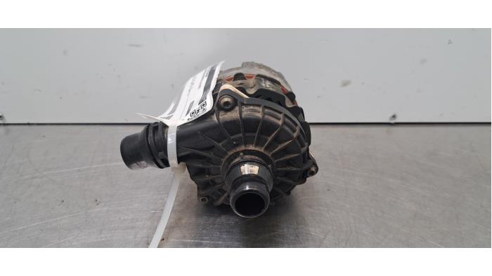 Begagnade Extra vattenpump Mercedes Sprinter 3,5t (907.6/910.6) 315 CDI 2.0 D RWD Pris € 54,45 Inklusive moms erbjuds av Autohandel Didier